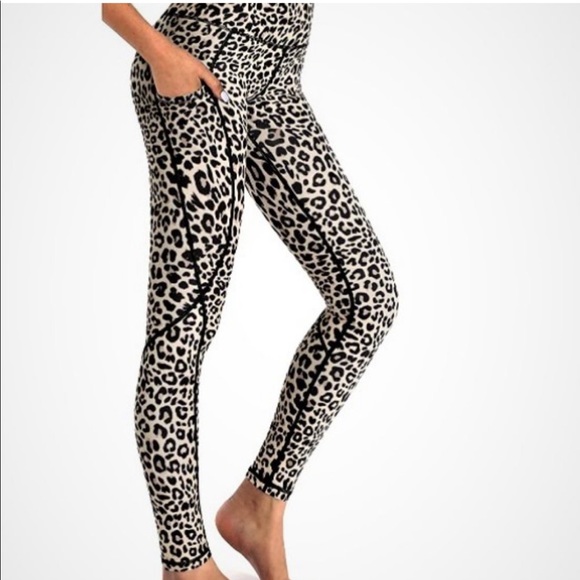 HP🐆♥️SEXY OUGES LEOPARD PRINT HIGH WAIST 7/8 ACTIVEWEAR YOGA LEGGINGS w/POCKETS - Picture 15 of 16